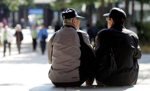 韩国面临人口危机，70年首次出现人口负增长，年轻人被迫炒币为生