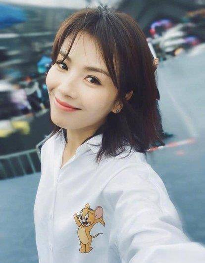 刘涛深夜发文哭诉老公炒币失败？真相是父亲去世？结局更令人心疼
