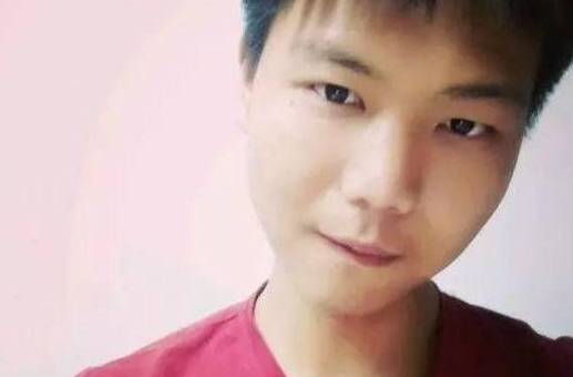 搞笑PS系列：大神能帮我P的耐看一点吗？大神：你是认真的吗？