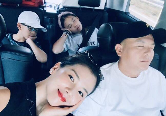 “戏子就是来钱快”，此言叫不醒装睡的刘涛，王珂被爆炒币亏3.5亿导致离婚