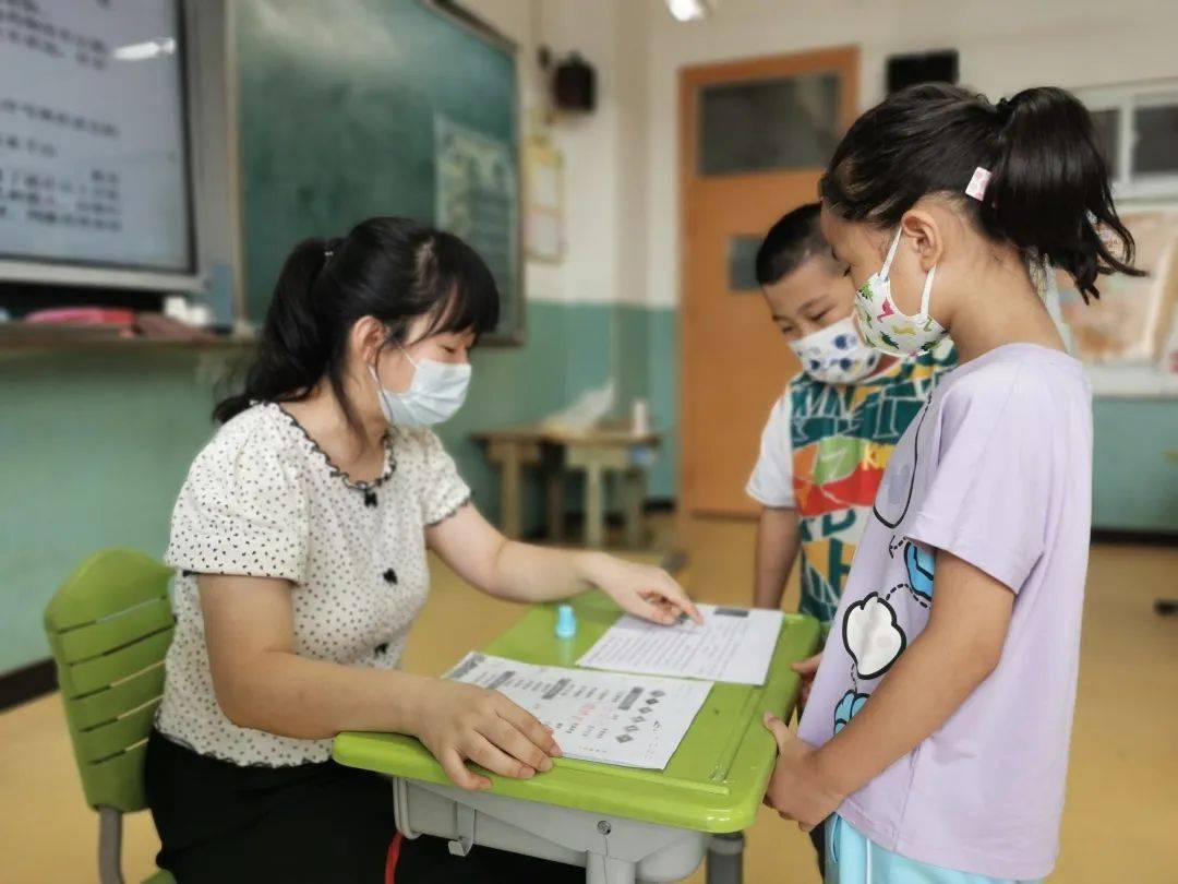 “考”趣无穷，“乐”在其中——区小学低年级举行期末“乐考”丨关注