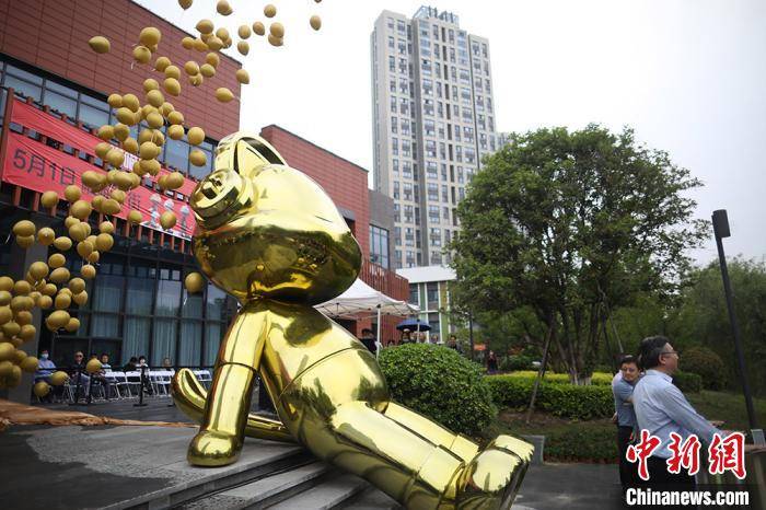 都是猫，喵喵喵！南京“喵喵街”火热开街
