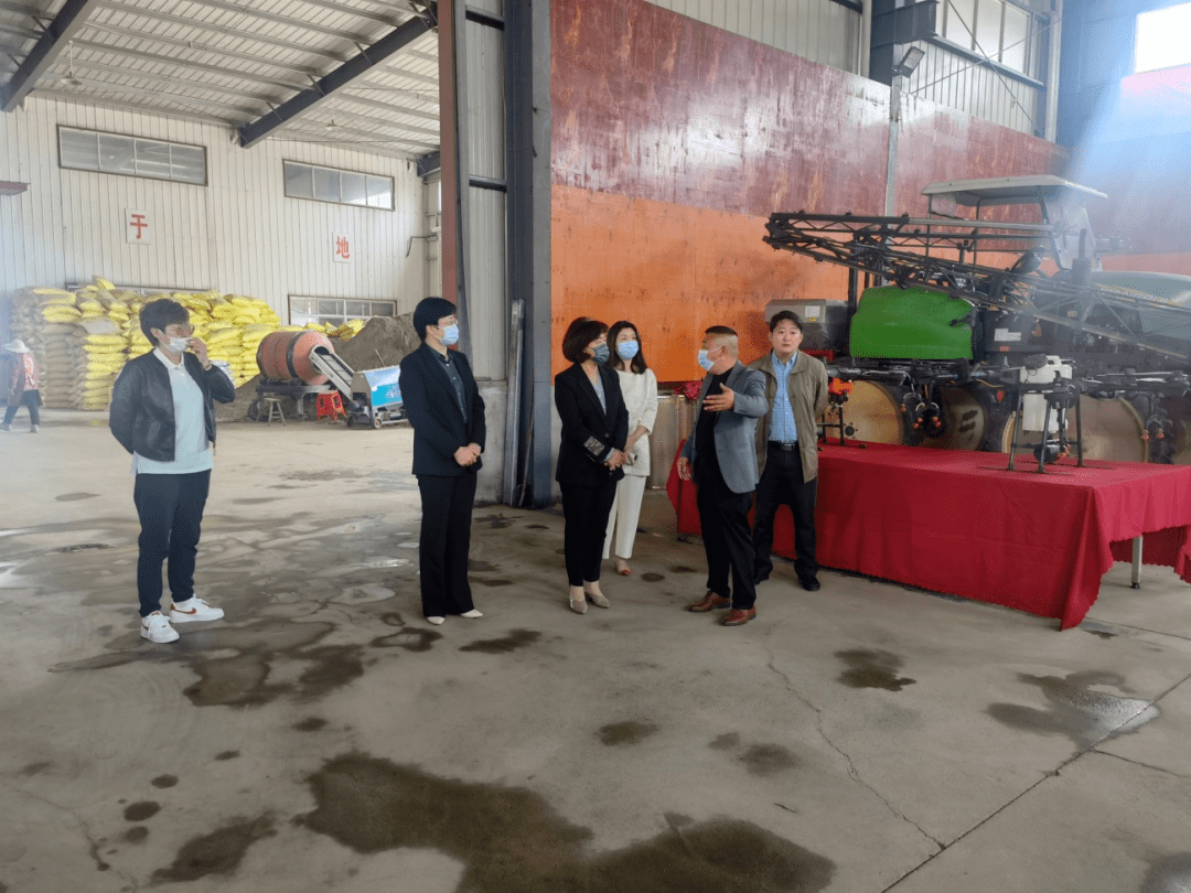 扬州市妇联赴江都调研巾帼示范基地创建工作