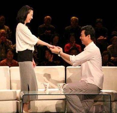 “大少爷”朱铁：因演“滥情”大少爷出名，如今却成痴情好男人