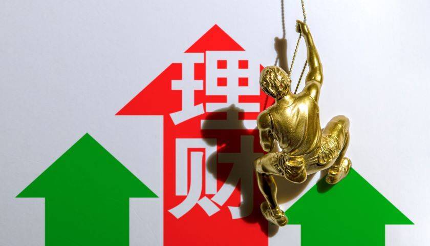 理财公司密集上新“混合估值产品”，能否止住规模下滑？
