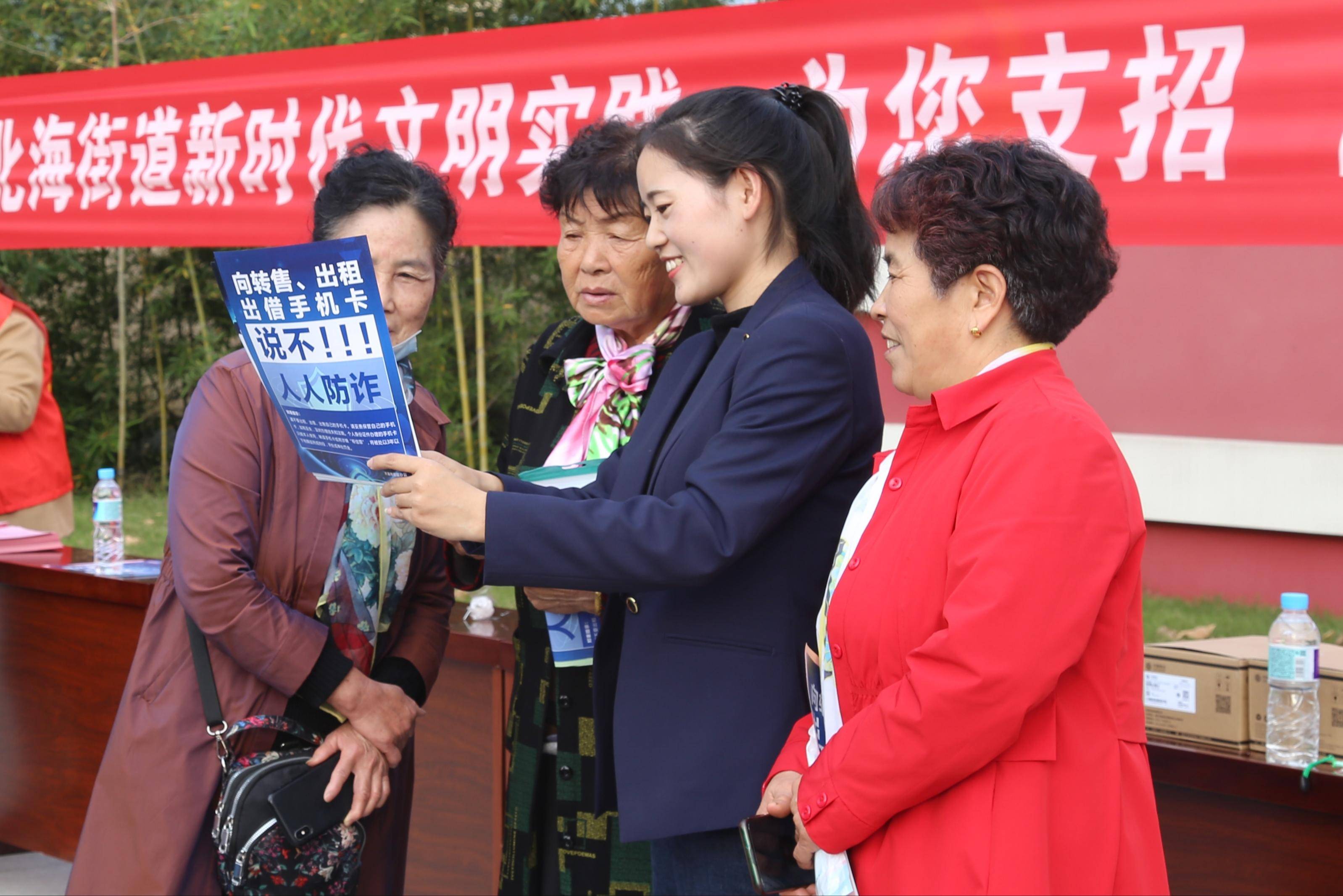 济源“红色蒲公英”宣讲团“乡土”宣讲受欢迎