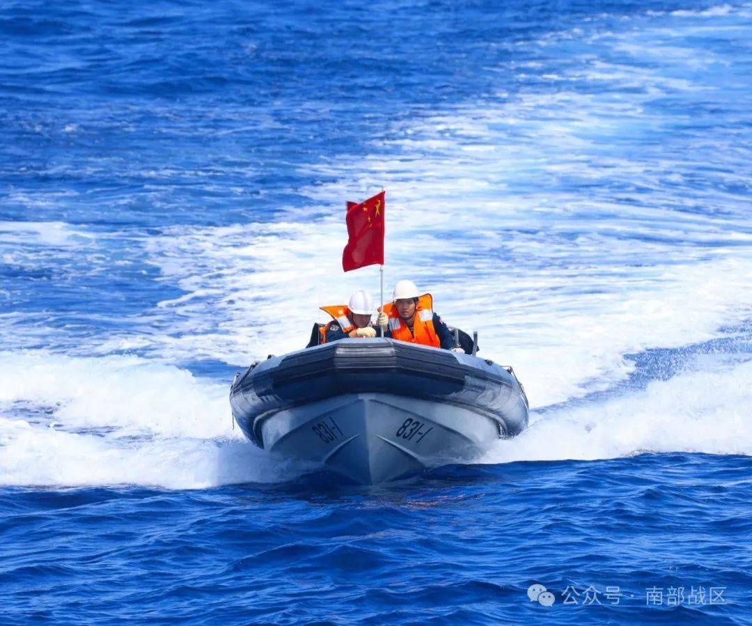 战舰蹈海 锤炼铁拳