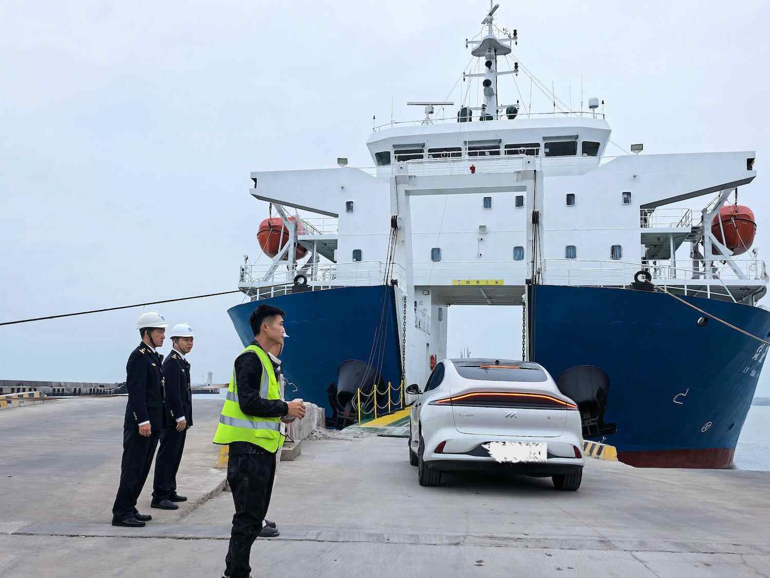 海南自贸港将迎来全岛封关，琼州海峡客货运量显著增长